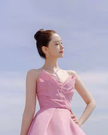 潤娥坎城影展遇種族歧視!女保鑣疑似只讓白人拍照 影片惹怒韓網