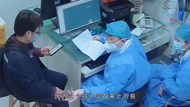 江蘇女子遭車禍成「植物人」,昏迷中發現懷孕,生下孩子被喚醒