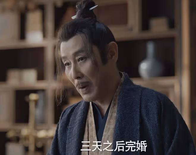 女演員長相很重要，《慶餘年2》48歲李小冉出場，才明白人間尤物
