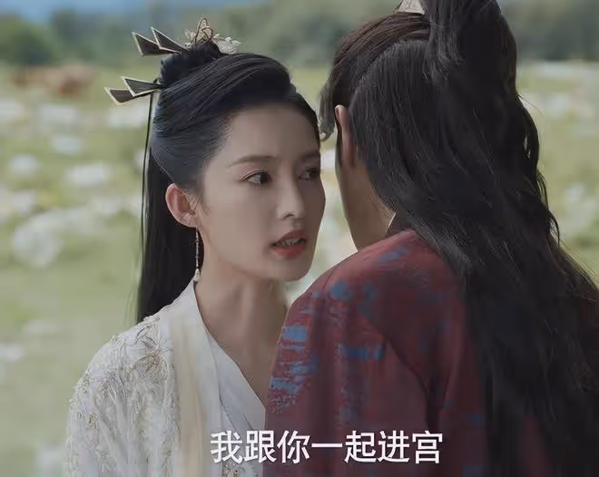 女演員長相很重要，《慶餘年2》48歲李小冉出場，才明白人間尤物