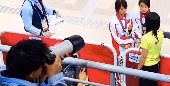 霍啟剛三弟未婚妻曬鑽戒，和郭晶晶相比，霍家的「偏心」很明顯