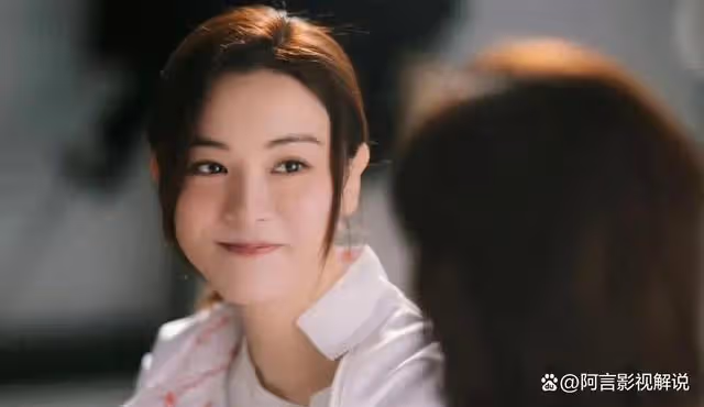 家族榮耀:邱皓兒開始反擊,琪琪邱智斌訂婚,馬曉靈崩潰流產