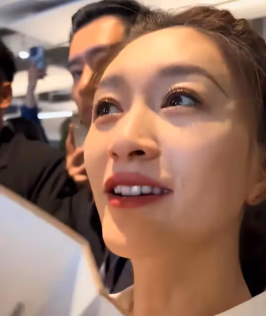 《慶餘年2》:李小冉打了多少女演員的臉?給你們看看啥叫女人