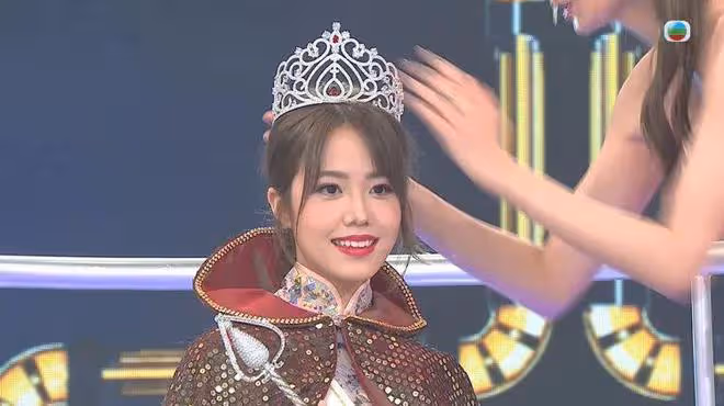 又一部TVB合拍劇開拍,59歲視帝領銜主演,與29歲小花上演忘年戀