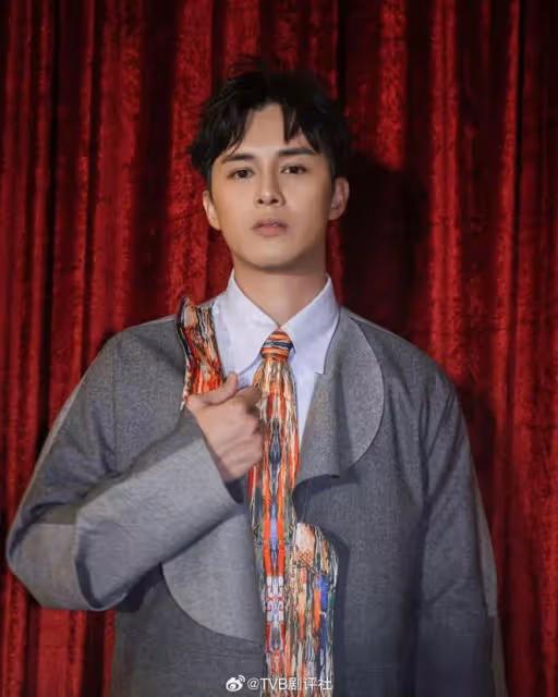 又一部TVB合拍劇開拍,59歲視帝領銜主演,與29歲小花上演忘年戀