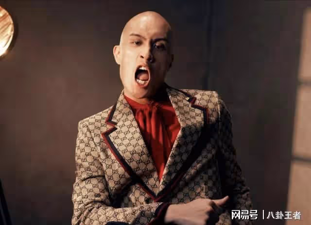 台灣歌手黃宣五毒俱全!精日言論被扒,《歌手》官微淪陷要求退賽