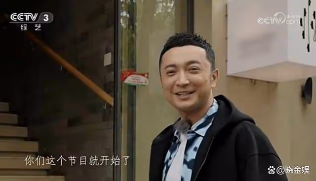 春晚著名主持人小尼引起北京警方注意，央視霸氣回應。