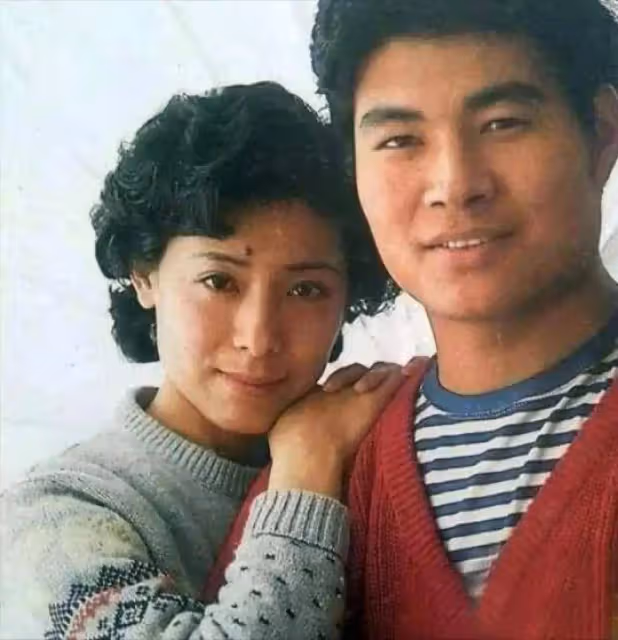 他因不肯「吃軟飯」和巔峰時的關牧村離婚，如今34年過去了，他後悔了嗎？