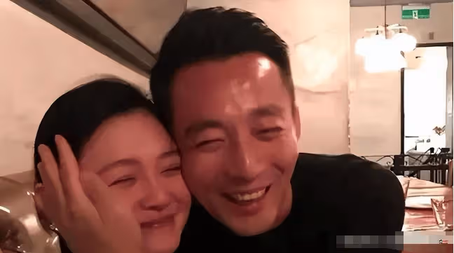 汪小菲開心領證結婚,馬筱梅卻被輿論看衰:到底是誰在拖累誰?
