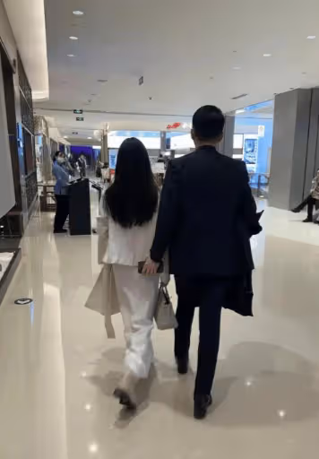 心疼!汪小菲婚訊傳來,玥兒心事重重,小菲如何化解應對?