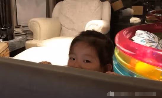 心疼!汪小菲婚訊傳來,玥兒心事重重,小菲如何化解應對?