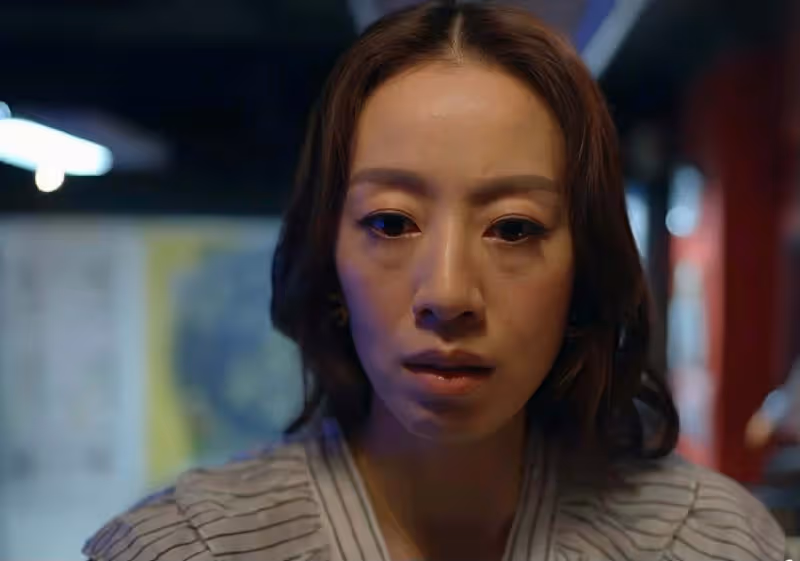 香港女星梁靖琪靠父親上位,新劇演技不佳,再婚嫁小8歲帥哥