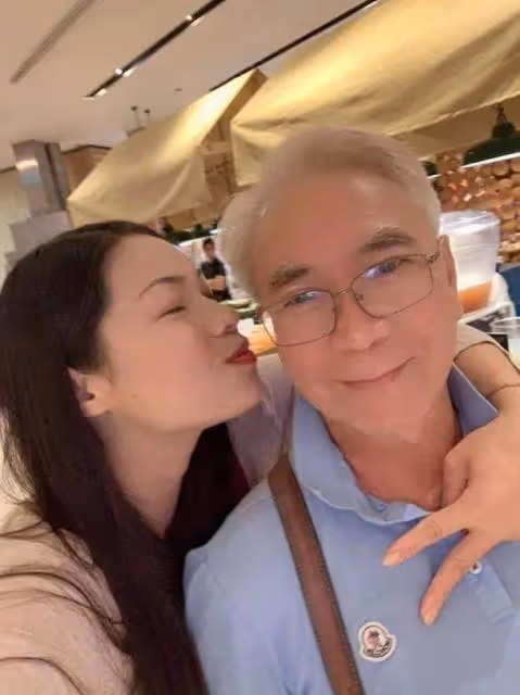 真愛!TVB老戲骨小36歲未婚妻再次受審,本人曾回應接受她過去的一切