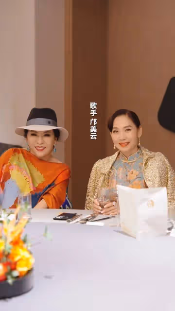 向太手術後新店開業,眾星雲集多位女神到場,離婚夫婦罕見同場