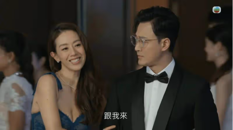 TVB前知名女星新劇角色引爭議,被指上位靠父親,劇中關係太混亂導致崩潰