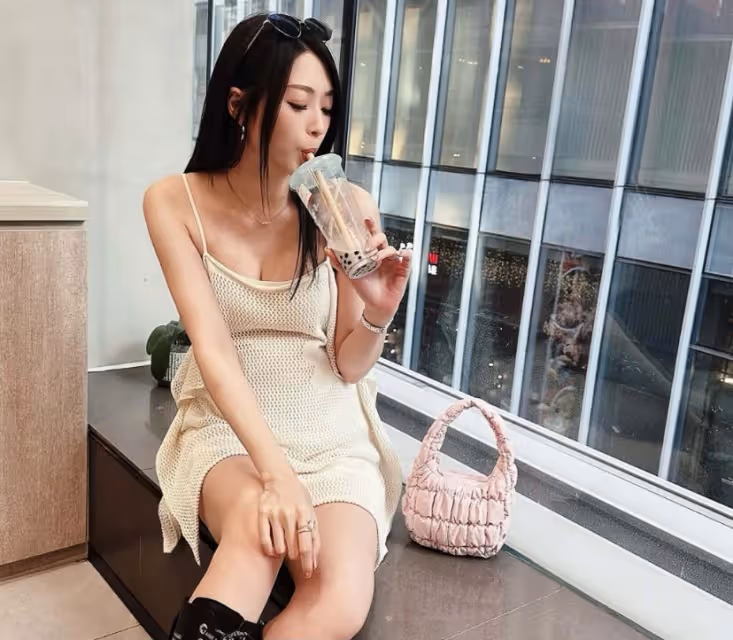 恭喜!香港知名女星連詩雅懷孕八個月,曬孕肚照公布胎兒性別