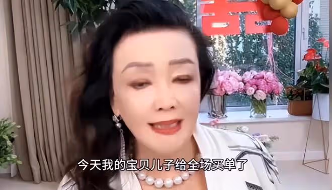 張蘭改口稱小梅是美媳婦,回應汪小菲全場買單格局大,感覺很自豪