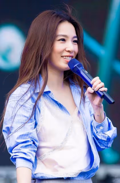 演員楊繡惠發文站立場稱:我是台灣人,我不賺人民幣也活的好好的