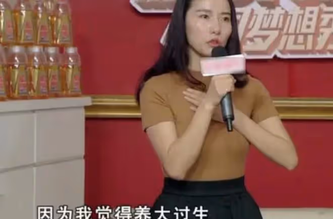 回顧養父扛煤氣罐供棄嬰成博士,生母拿50萬欲認回,結局如何?