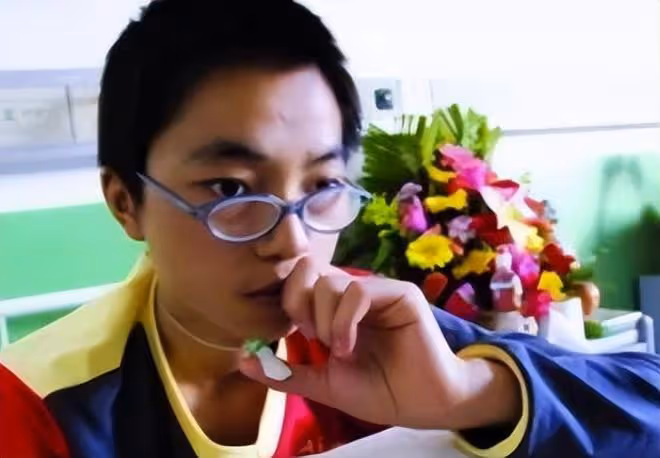 回顧:那個抓著飛機起落架從昆明到重慶的14歲男孩,現在怎樣了