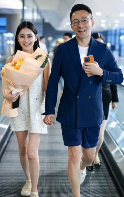 張蘭高調錶態，對新兒媳「非常滿意」，承諾親如母女疼愛