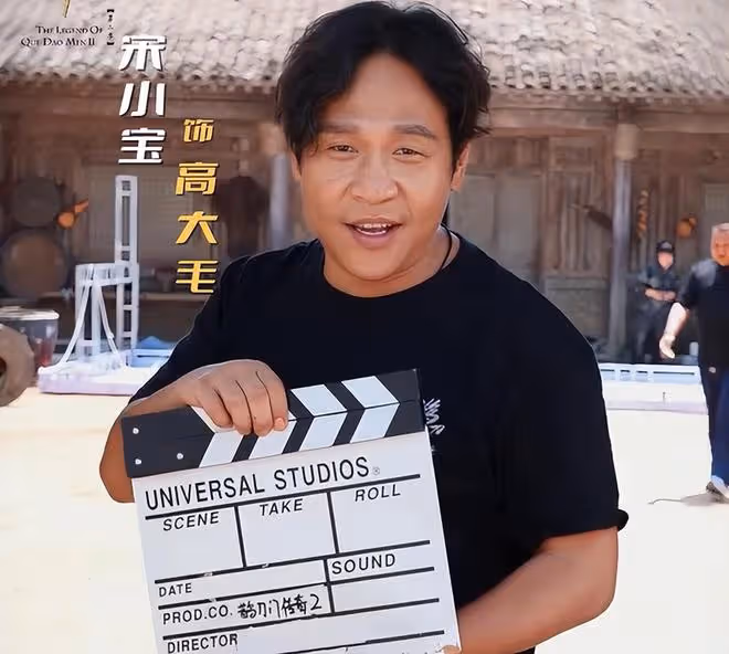 《鵲刀門2》:趙本山瘦了,宋小寶腫了,我卻被趙繼偉老婆驚艷了