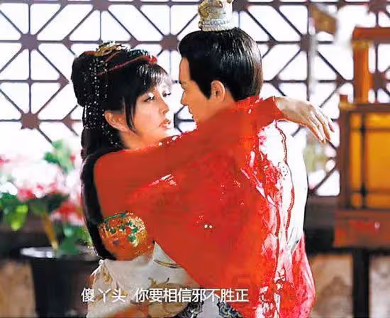 海陸新劇裝嫩演少女被嘲，蔣雯麗劉曉慶之後，「丫頭教」該醒醒了