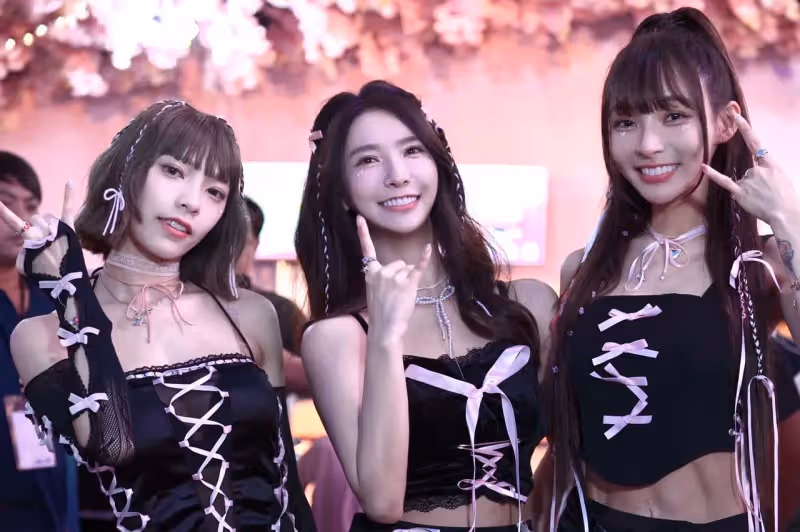 林庭謙中國女友被當小三開撕霖霖　揭她疑自導自演經紀人回應了