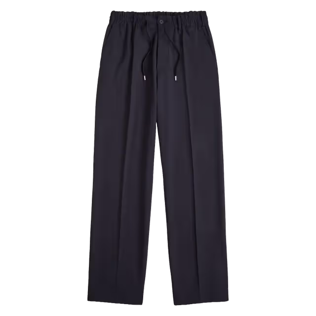 林哲熹炎炎夏日最愛「不穿」　與謝欣穎為愛犬玩起Dress Code