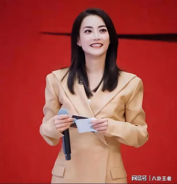 霍汶希12歲女兒近照曝光!跟謝霆鋒一模一樣,親生父親竟然不是他