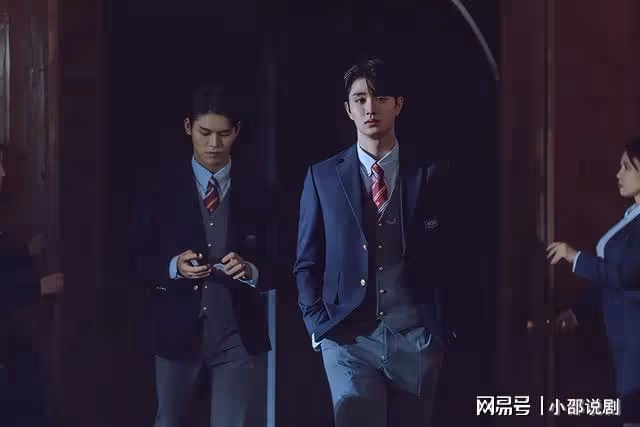 被稱韓版《花邊教主》:盧正義與李彩玟上演校園鬥爭,還有18禁