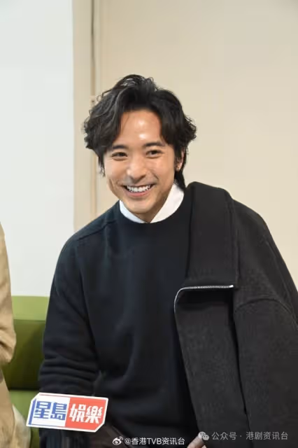 林德信最拿手幫囡囡換片兼沖涼!蔡思韻男友劉俊謙人氣急升