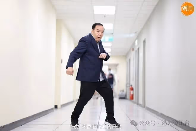 女兒嫁到上海 開心與兒子新抱同住！鄭則士視周潤發為師父
