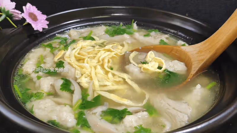 雞湯、骨湯不如這碗湯!花錢少又鮮滑,夏天經常來一碗,喚醒食慾、還不膩