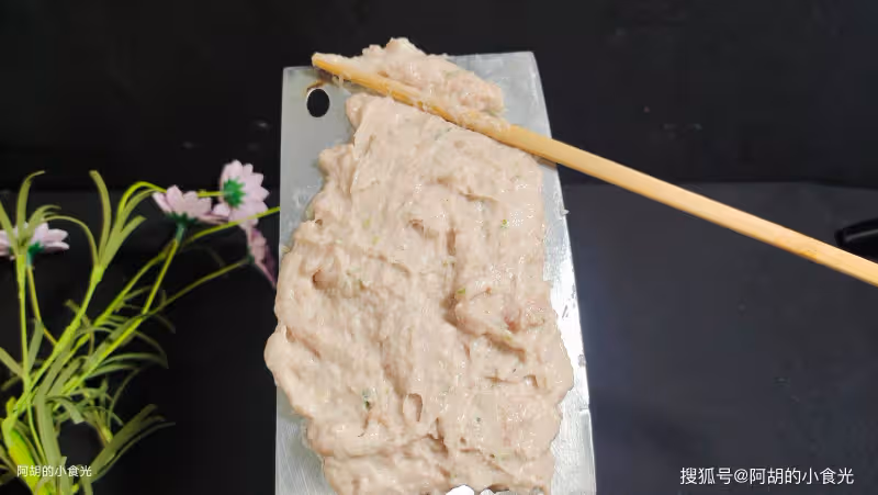 雞湯、骨湯不如這碗湯!花錢少又鮮滑,夏天經常來一碗,喚醒食慾、還不膩