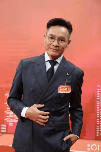 TVB視帝離婚後首現身！強調沒第三者！兩個小孩也很體諒