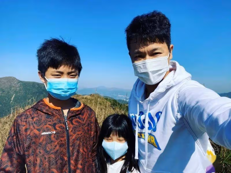 TVB視帝離婚後首現身！強調沒第三者！兩個小孩也很體諒