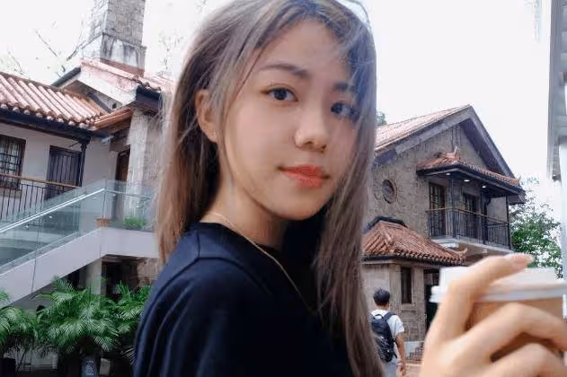 22歲是非港姐首次拍劇,大曬近照被傳鼻子整了!變得更美