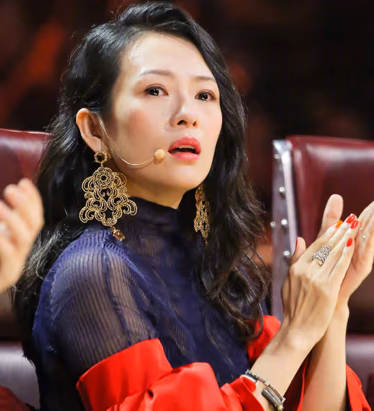 汪峰因出軌新女友傷害章子怡,她沒有選擇去報復,而是選擇了離開