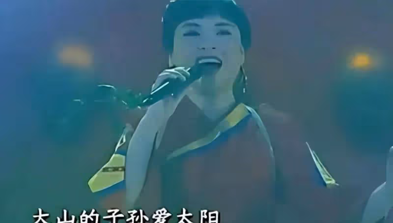 她登上春晚後消失,一個錯誤影響20年,如今她一開口,還如當年?