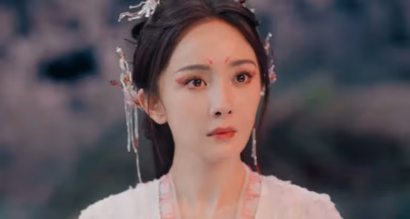 45歲陳喬恩給27歲劉些寧演「媽」,這讓中年「扮嫩」演員咋玩