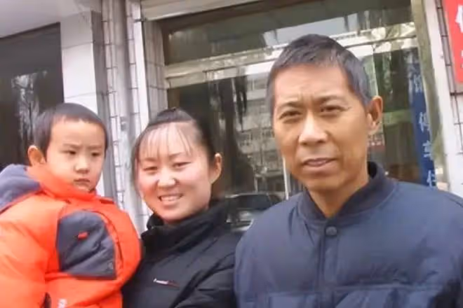2015年,公公患肝癌,兒媳割下69%肝臟移植給公公,讓老人多活3年