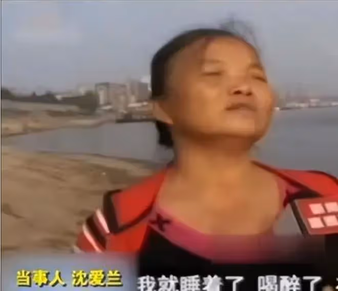 2014年,湖北大媽在長江游泳時醉倒睡著,10小時漂了75公里到江西