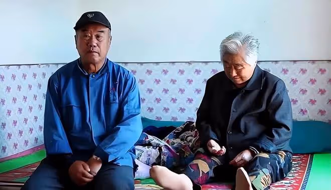 回顧獨生女曹茜父母送她出國留學,她卻忍心多年不回家,是為啥