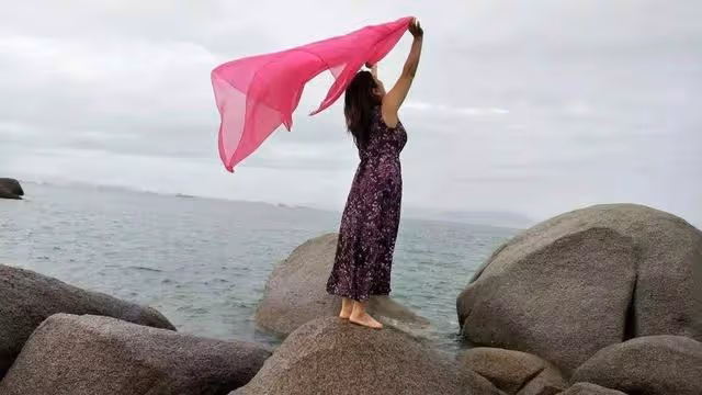 2017年,女子身患絕症想不開,丈夫默許請求鄰居幫忙製造車禍