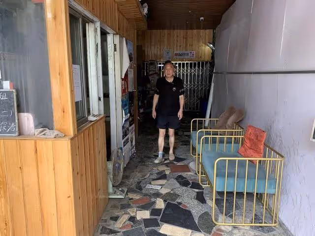 回顧:成都80歲老人被判離婚,財產要被分走一半,老人十分委屈