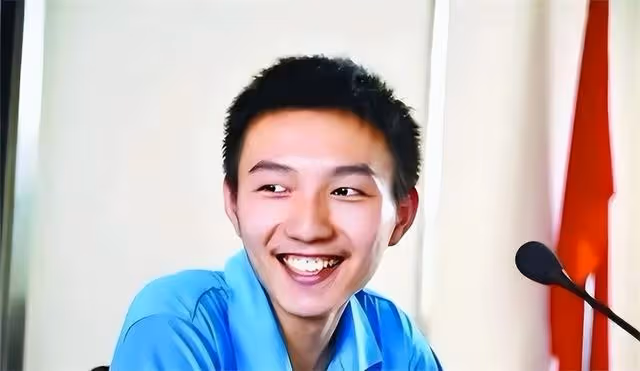 回顧一學霸放棄保送清華，說要享受高考過程，後來他考了多少分？