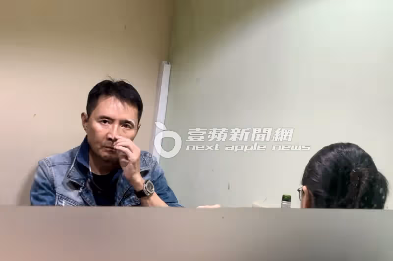 壹蘋10點強打｜林立洋鬧婚變大復合！緊扣嬌妻嗑海鮮　挨譙「騙吃騙住」後同吃同住（狗仔直擊）
