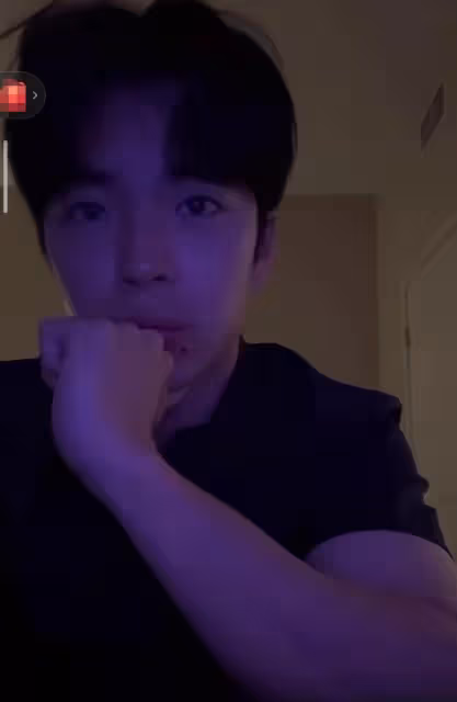 王中磊兒子高中畢業回國,18歲威廉升級准大學生,帥氣內斂像爸爸