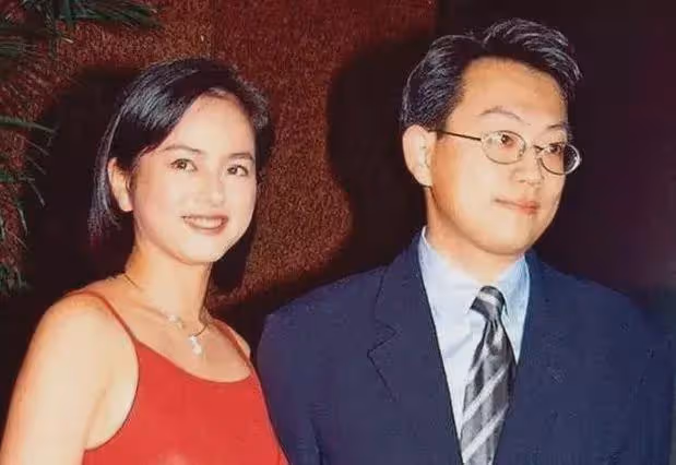 她17歲紅遍亞洲,拒嫁林志穎,27歲淪為「豪門棄婦」,如今怎樣了